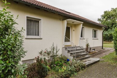 Einfamilienhaus zum Kauf 469.000 € 5 Zimmer 84 m² 683 m² Grundstück frei ab sofort Mehlenweg 9 Höchberg 97204