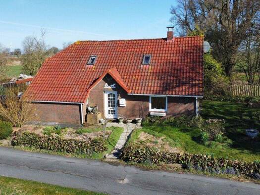 Einfamilienhaus zum Kauf 95.000 € 3 Zimmer 80 m² 9.509 m² Grundstück Funnix Wittmund / Neufunnixsiel 26409