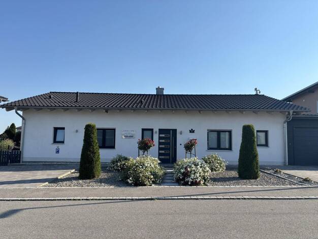 Bungalow zum Kauf provisionsfrei 565.000 € 5 Zimmer 127 m² 668 m² Grundstück Tettenweis 94167