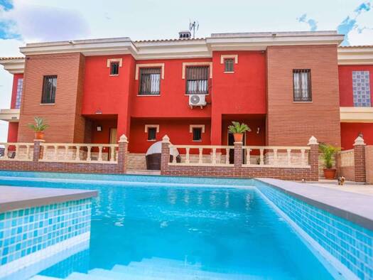 Villa zum Kauf 900.000 € 12 Zimmer 370 m² 1.430 m² Grundstück Alhaurín de la Torre 29130
