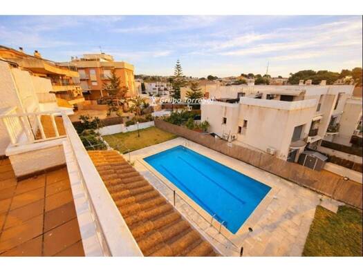 Reihenhaus zum Kauf 325.000 € 3 Zimmer 226 m² Calafell 43882