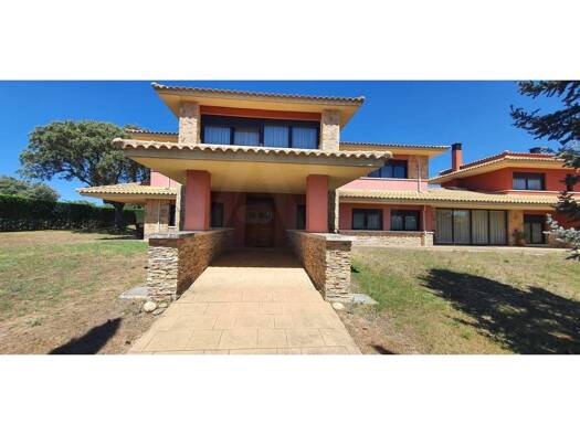 Villa zum Kauf 520.000 € 6 Zimmer 604 m² 2.240 m² Grundstück Carrascal de Barregas 37170