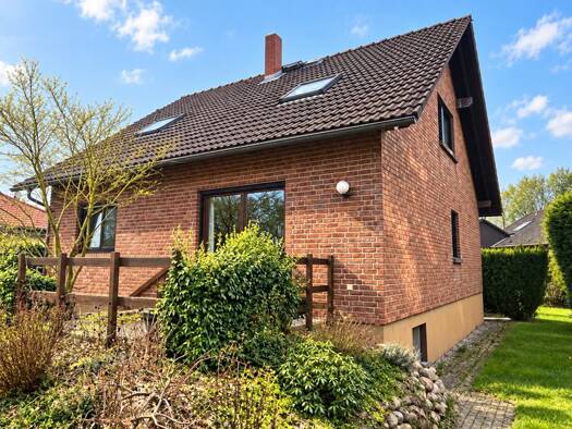 Einfamilienhaus zum Kauf 299.000 € 5 Zimmer 165 m² 651 m² Grundstück Hohenbostel Bienenbüttel 29553