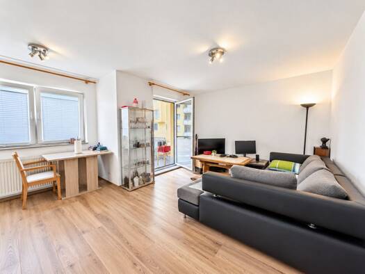 Wohnung zum Kauf 101.000 € 1 Zimmer 30,2 m² 1. Geschoss Südstadt Fürth 90763
