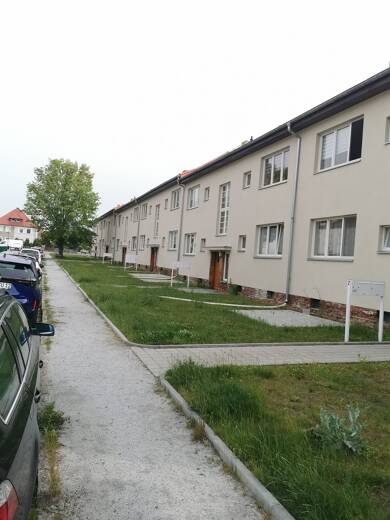 Wohnung zur Miete 696 € 4 Zimmer 87 m² EG frei ab sofort Lessingstraße 10 Senftenberg Senftenberg 01968