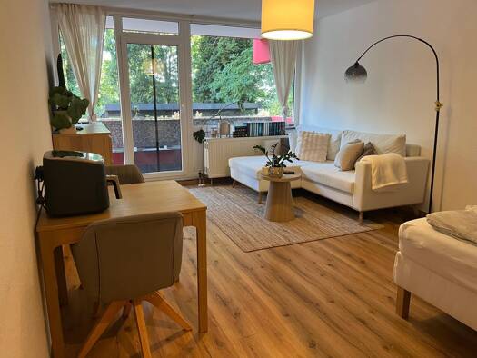 Wohnung zur Miete 400 € 1 Zimmer 34 m² Pater-Delp-Straße 36 St Johann Mitte 66121