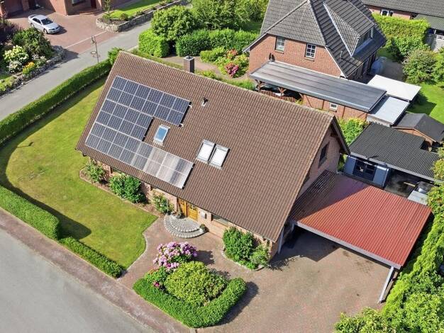 Einfamilienhaus zum Kauf 396.000 € 6 Zimmer 161 m² 746 m² Grundstück Tellingstedt Tellingstedt 25782