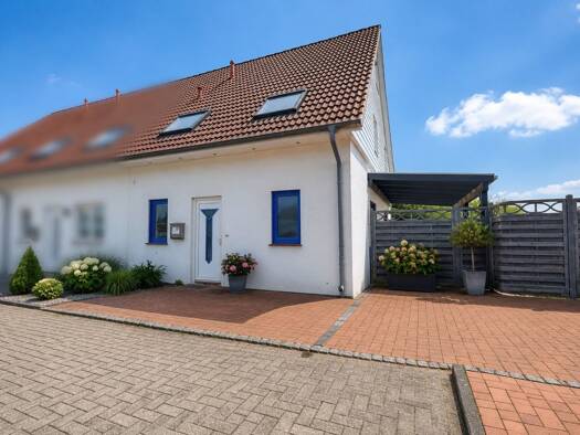 Reihenendhaus zum Kauf 245.000 € 5 Zimmer 117,8 m² 279,2 m² Grundstück Lehe Lehe 27578