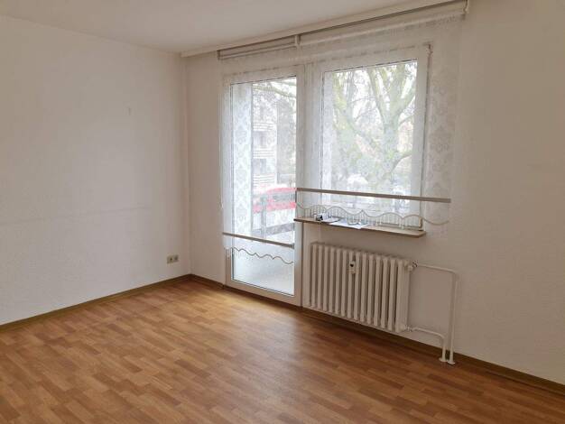Wohnung zur Miete 475 € 4 Zimmer 68 m² 1. Geschoss Wilfriedstraße 28 Marxloh Duisburg 47169