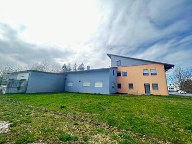 Haus zum Kauf 1.247.000 € 6 Zimmer 2.097 m² Grundstück Hemau Hemau 93155