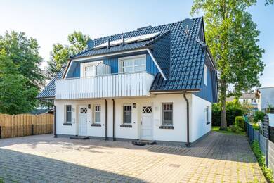 Doppelhaushälfte zum Kauf 569.000 € 4 Zimmer 92 m² 186 m² Grundstück Zingst Zingst 18374