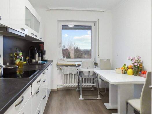 Wohnung zum Kauf 303.000 € 3 Zimmer 95 m² Weißenburg Weißenburg in Bayern 91781