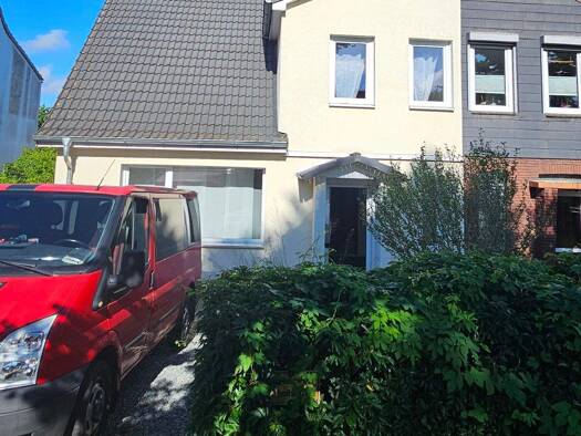 Doppelhaushälfte zum Kauf 349.000 € 4 Zimmer 107 m² 458 m² Grundstück St. Jürgen Lübeck 23560