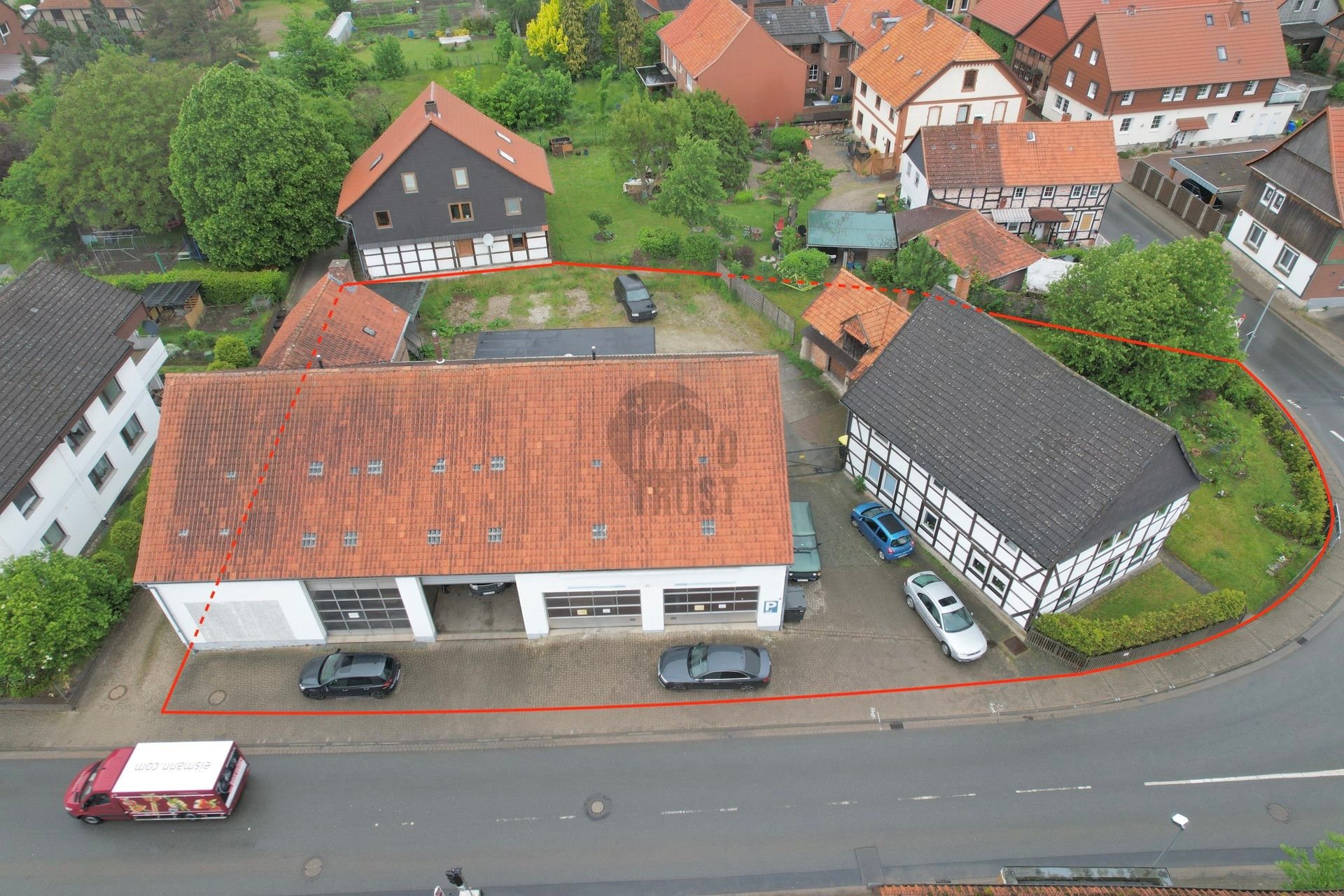 Mehrfamilienhaus zum Kauf 289.000 € 6 Zimmer 158 m²<br/>Wohnfläche 1.595 m²<br/>Grundstück Gronau (Leine) 31033