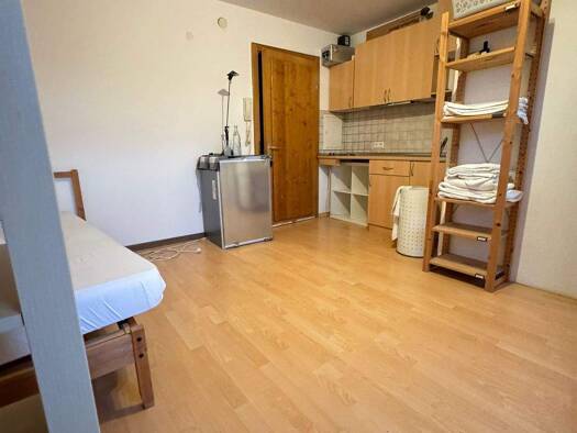Wohnung zur Miete 650 € 1 Zimmer 20 m² Rust 77977