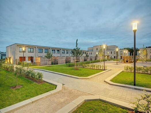 Haus zur Miete 1.040 € 3 Zimmer 109,5 m² frei ab 01.05.2026 Am Bailey Park 31 Nordstadt Hameln 31787