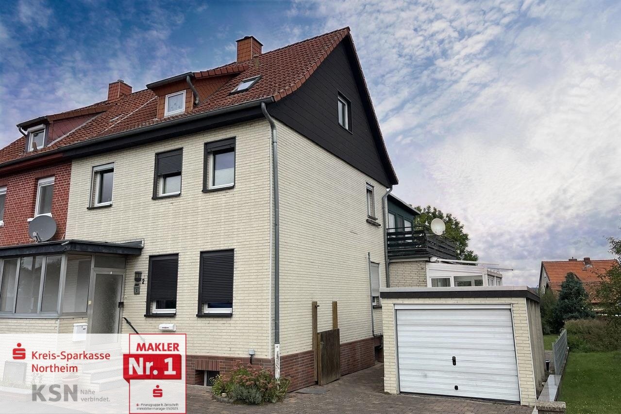 Doppelhaushälfte zum Kauf 189.000 € 8 Zimmer 184 m²<br/>Wohnfläche 637 m²<br/>Grundstück Hillerse Northeim 37154