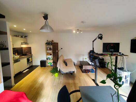 Wohnung zur Miete 280 € 2 Zimmer 43 m² Geschoss 2/3 frei ab 01.09.2026 Glockenstraße 25 Sonnenberg Chemnitz 09130