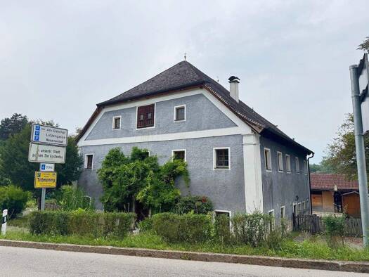 Bürogebäude zum Kauf als Kapitalanlage geeignet 495.000 € 390 m² 810 m² Grundstück Tittmoning 84529