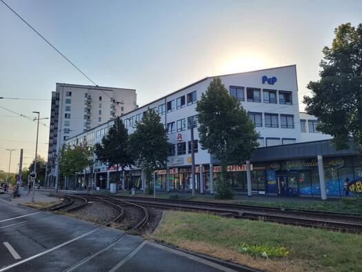 Verkaufsfläche zur Miete provisionsfrei 12 € 330,9 m² Verkaufsfläche Grünau-Mitte West 04209