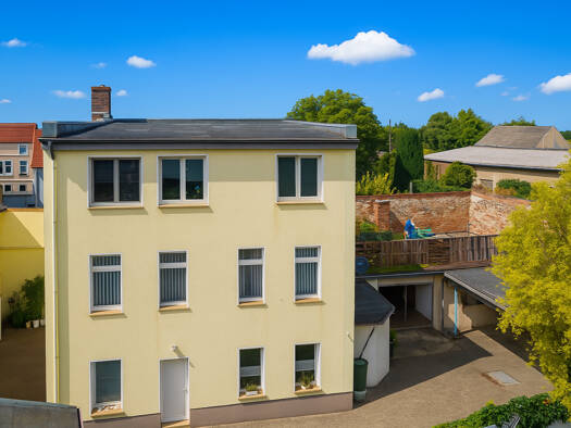 Mehrfamilienhaus zum Kauf 447.000 € 12 Zimmer 369 m² 624 m² Grundstück Fermersleben Magdeburg 39122