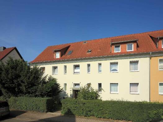 Studio zur Miete 227 € 1 Zimmer 34,9 m² frei ab 01.07.2026 Hallermundtskopf 4 Springe 31832