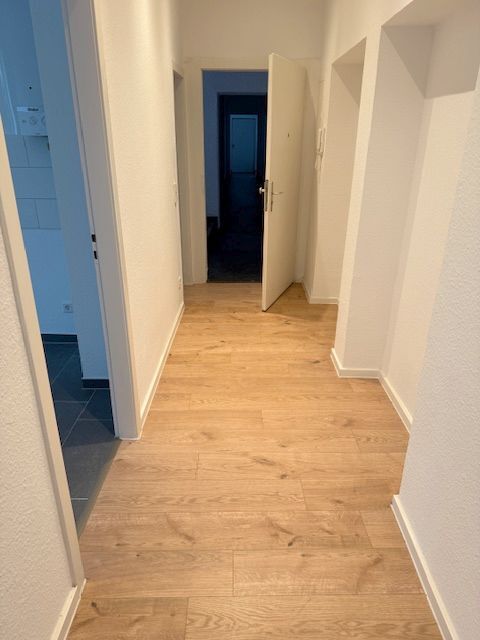 Wohnung zur Miete 700 € 2 Zimmer 50 m²<br/>Wohnfläche EG<br/>Geschoss ab sofort<br/>Verfügbarkeit Düsseltal Düsseldorf 40237