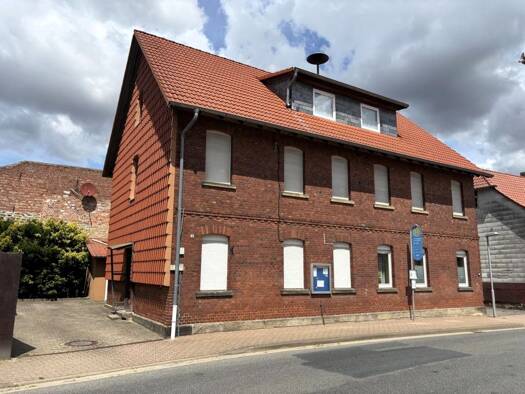 Haus zum Kauf 419.000 € 12 Zimmer 221 m² 326 m² Grundstück Hauptstraße 3 Querenhorst 38368