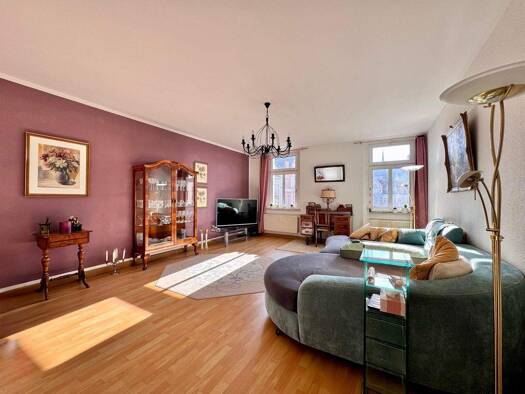 Wohnung zur Miete 818 € 4 Zimmer 132 m² 3. Geschoss frei ab 01.04.2026 Markt 9 Mittweida 09648