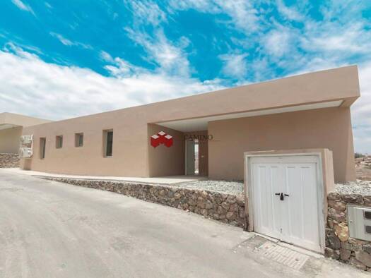 Chalet zum Kauf 745.000 € 1 Zimmer 131 m² San Bartolomé de Tirajana 35106