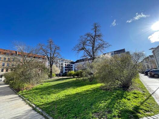 Wohnung zum Kauf 270.000 € 3 Zimmer 86 m² EG Leipzig 04107