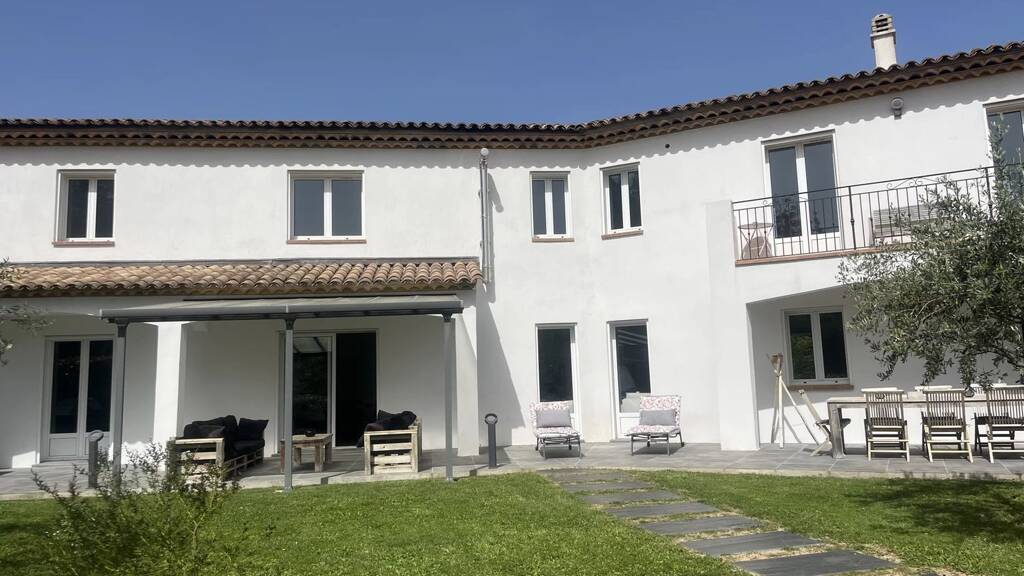 Einfamilienhaus zum Kauf 1.693.000 € 26 Zimmer 474 m² 3.000 m² Grundstück SALERNES 83690