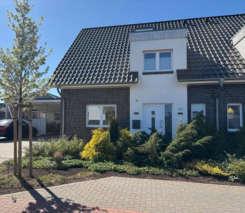 Doppelhaushälfte zur Miete 1.400 € 7 Zimmer 140 m² 361 m² Grundstück frei ab 01.07.2025 Holdorf Holdorf 49451