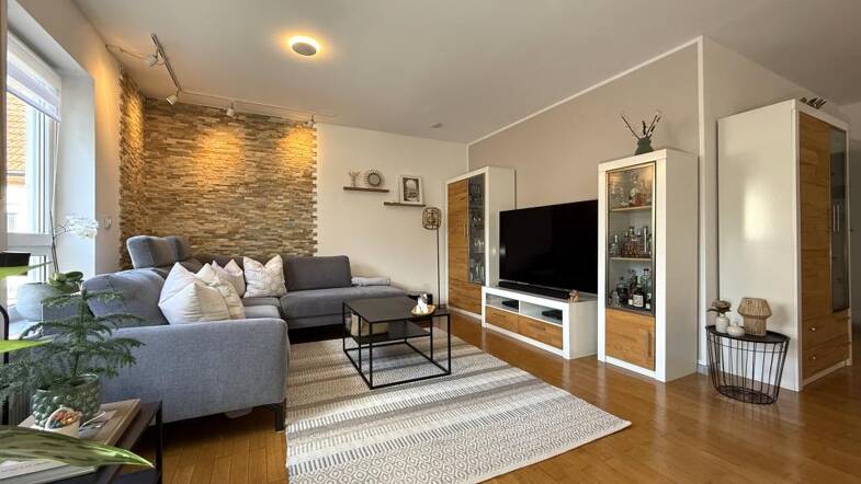 Wohnung zum Kauf 257.900 € 3 Zimmer 72,4 m² 1. Geschoss Steinheim Hanau 63456