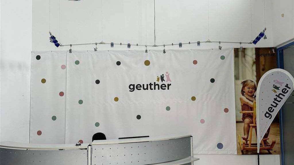 Büro zur Miete 1.300 m² Bürofläche teilbar ab 1.000 m² Mitwitz 96268