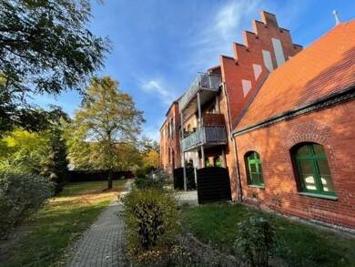 Penthouse zur Miete 678 € 3 Zimmer 90,5 m² Dachgeschoss, 3. Geschoss frei ab sofort Friedrich-Ludwig-Jahn-Straße 4 Zerbst Zerbst/Anhalt 39261