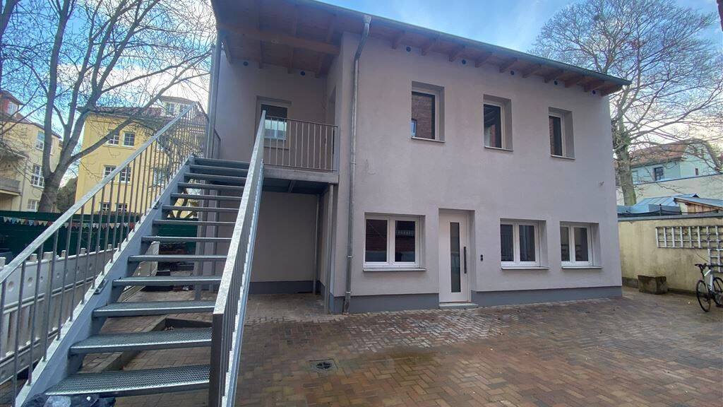 Wohnung zur Miete 725 € 2 Zimmer 46,3 m² 1. Geschoss frei ab 01.05.2026 Rudolf-Breitscheid-Strasse 9 Westvorstadt Weimar 99423