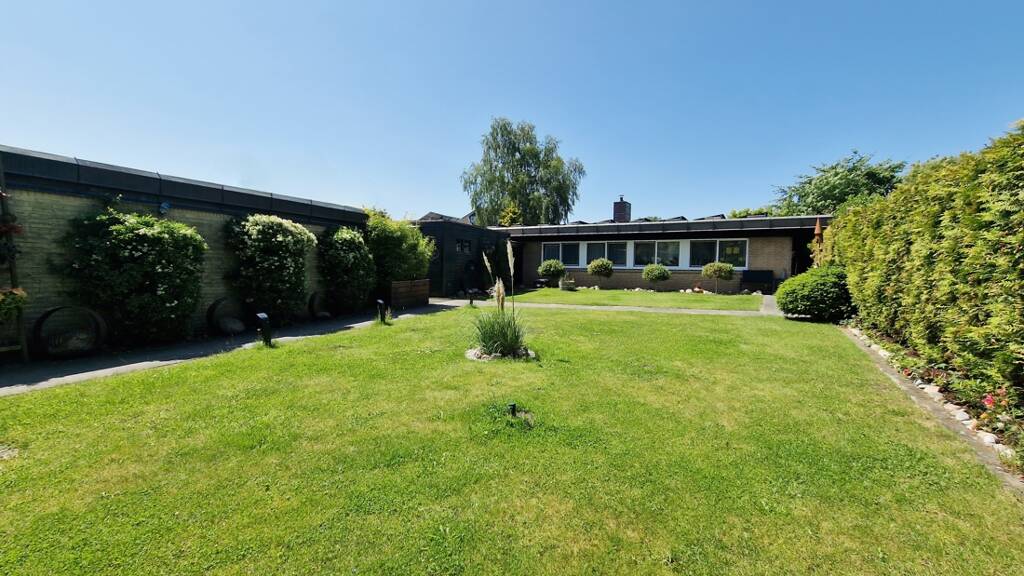 Bungalow zum Kauf 579.000 € 5,5 Zimmer 180 m² 1.230 m² Grundstück Leck 25917