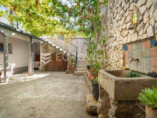 Einfamilienhaus zum Kauf 325.000 € 3 Zimmer 124 m² Zaton Nin 23232