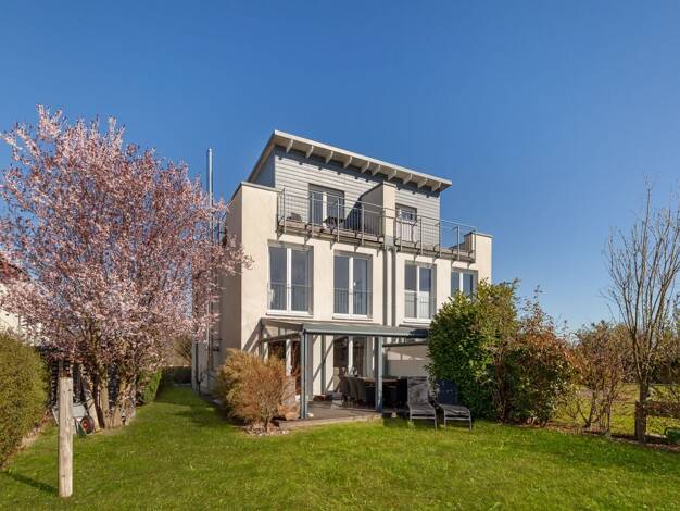 Doppelhaushälfte zum Kauf 890.000 € 4 Zimmer 133 m² 330 m² Grundstück Britz Berlin 12347