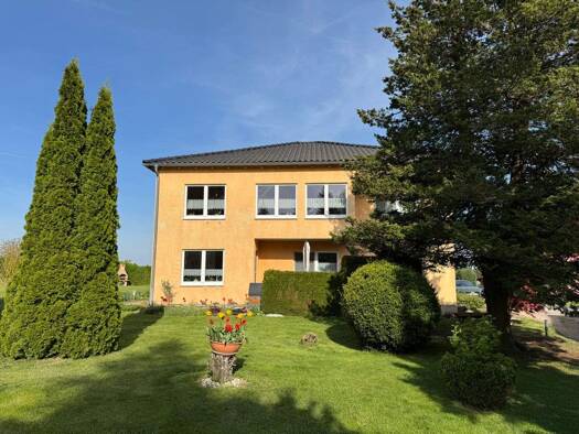 Einfamilienhaus zum Kauf 750.000 € 13 Zimmer 398,2 m² 3.009 m² Grundstück Strölla Großweitzschen 04720