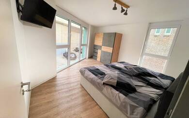 Wohnung zur Miete Wohnen auf Zeit 1.310 € 2 Zimmer 48 m² frei ab sofort Ludwigsburger Str. 0 Zuffenhausen - Hohenstein Stuttgart Zuffenhausen 70435