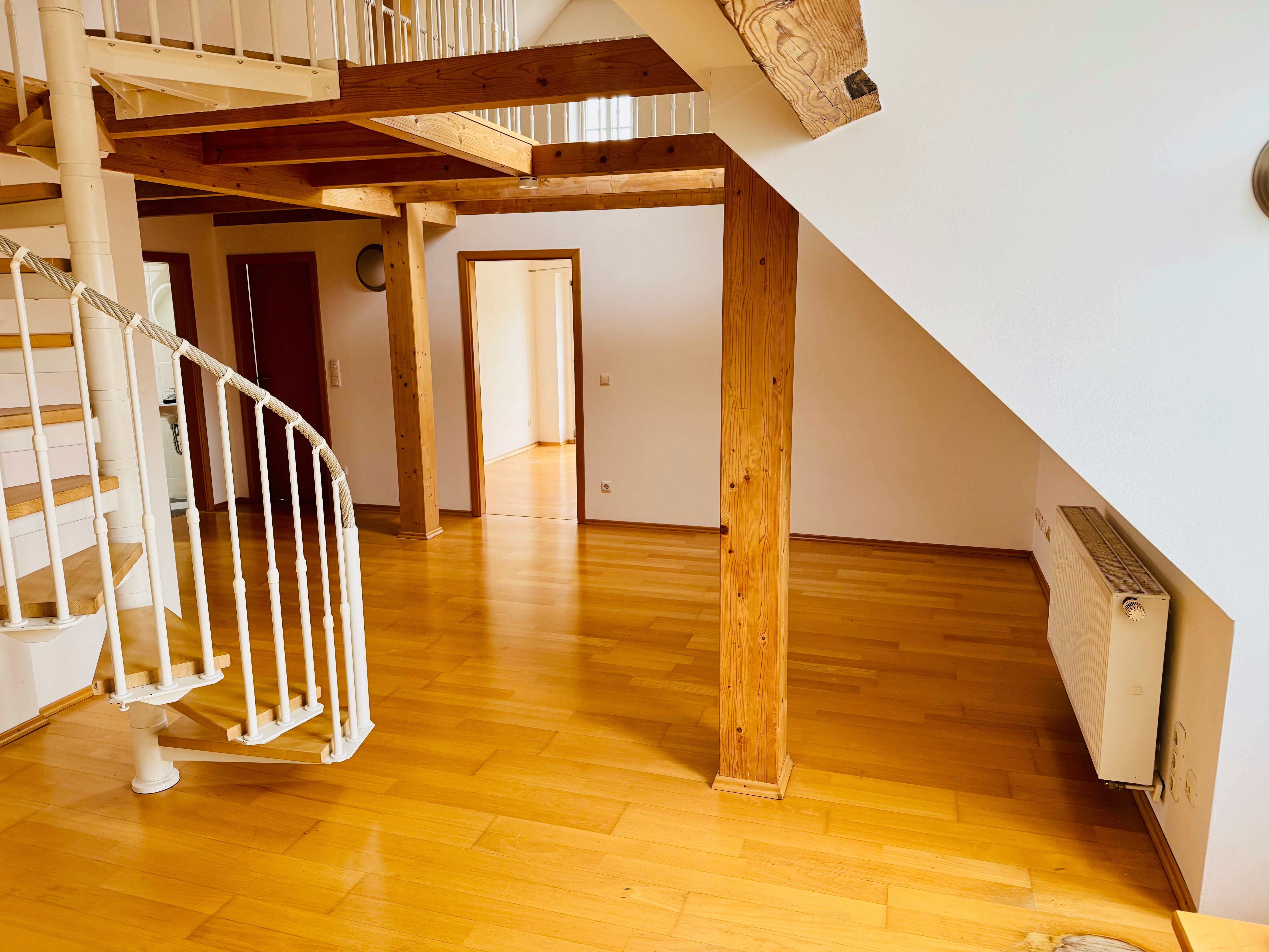 Penthouse zur Miete 1.200 € 3 Zimmer 122 m²<br/>Wohnfläche 4.<br/>Geschoss ab sofort<br/>Verfügbarkeit Ort 9 Altstadt Passau 94032