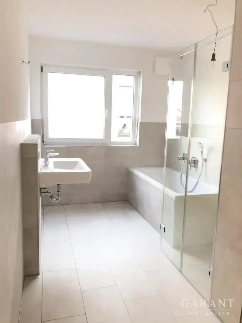 Wohnung zur Miete 700 € 4 Zimmer 119 m²<br/>Wohnfläche ab sofort<br/>Verfügbarkeit Pforzheimer Straße Friolzheim 71292