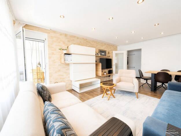 Wohnung zum Kauf 365.000 € 4 Zimmer 90 m² 3. Geschoss Böblingen Böblingen 71034