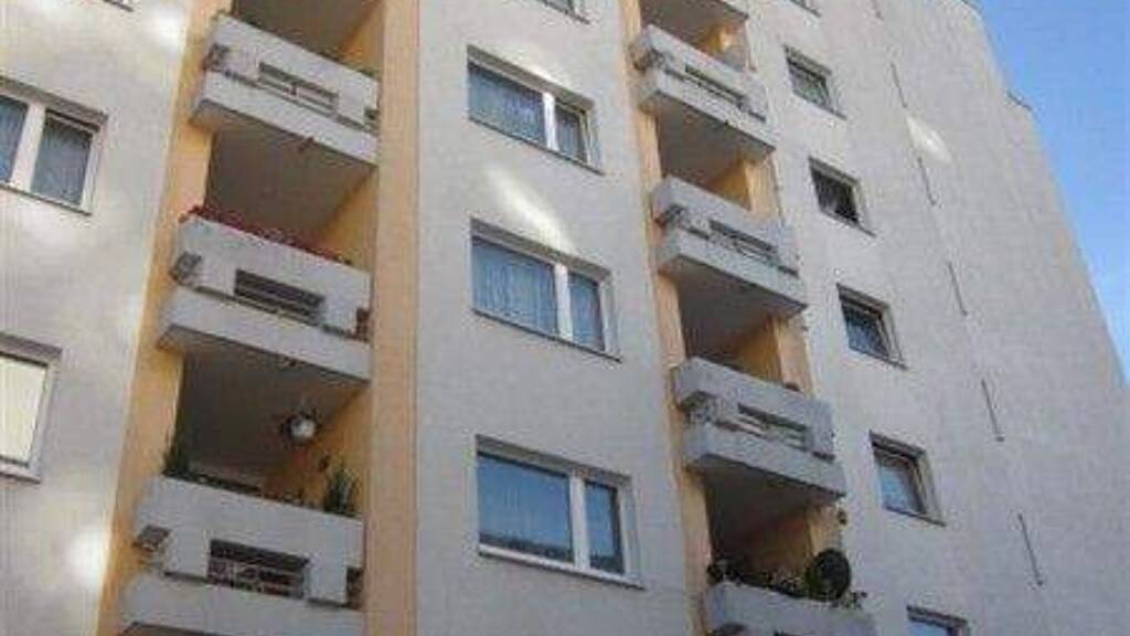 Wohnung zur Miete 701 € 2 Zimmer 59,1 m² 7. Geschoss frei ab 10.04.2026 Luxemburger Straße 19 Heuchelhof Würzburg 97084