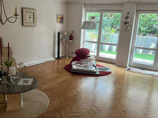 Wohnung zum Kauf 399.000 € 2,5 Zimmer 99 m² frei ab sofort Wedel 22880