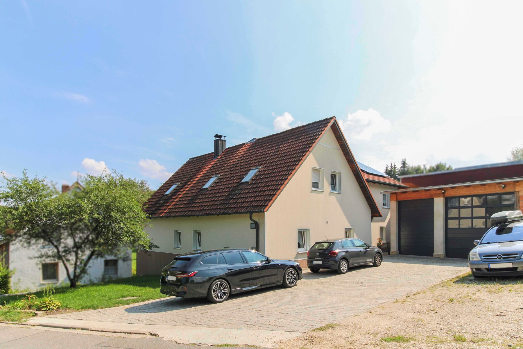 Mehrfamilienhaus zum Kauf 649.000 € 8 Zimmer 244 m²<br/>Wohnfläche 2.465 m²<br/>Grundstück Wischenhofen Duggendorf 93182