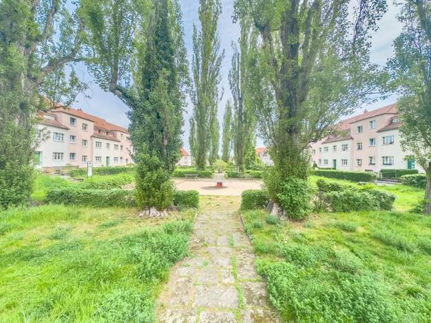 Wohnung zum Kauf provisionsfrei 122.000 € 2 Zimmer 58,4 m² EG Dohnaer Platz 13 Prohlis-Nord Dresden 01239