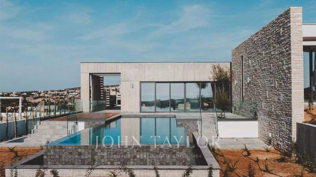 Villa zum Kauf provisionsfrei 1.950.000 € 195,9 m² Peyia 8575